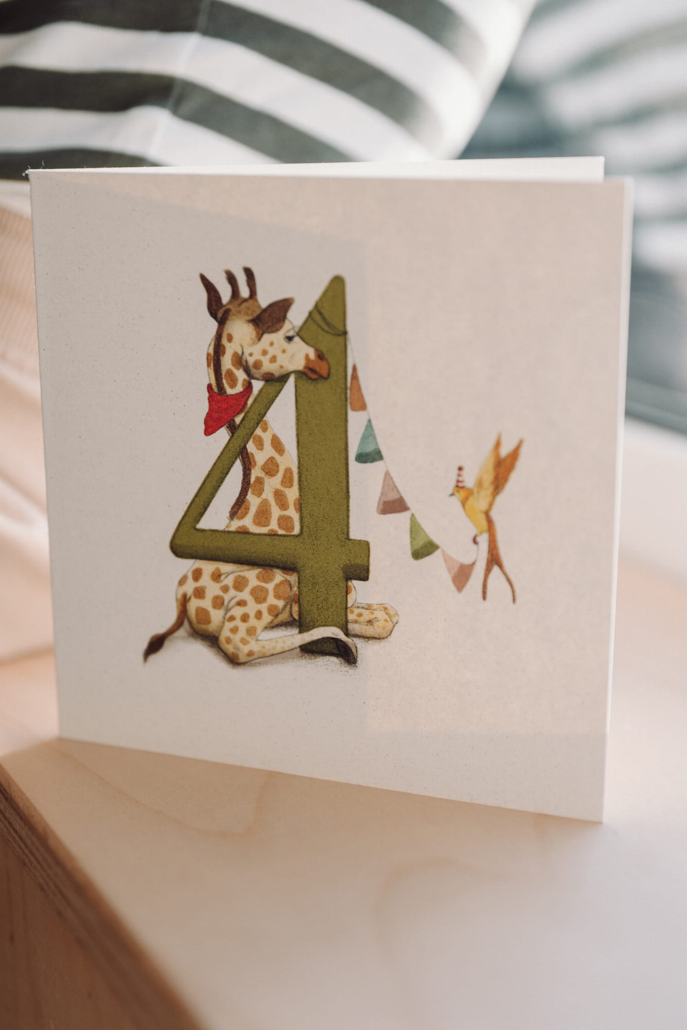 Kartka na czwarte urodziny Hi Little