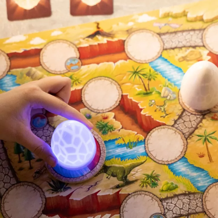 Gra Mega jaja DINOZAURY Trefl